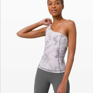NWT Lululemon cold shoulder tank